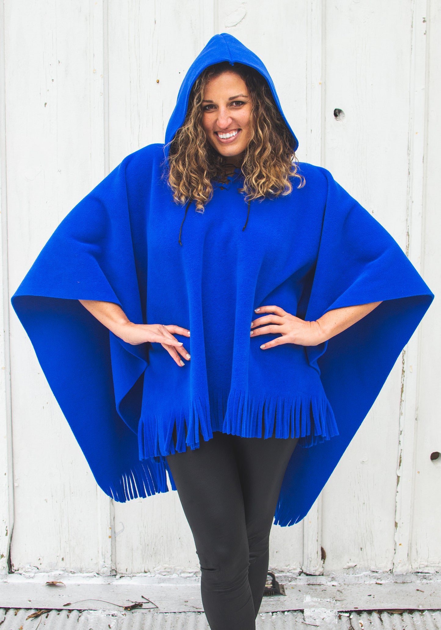 Mantoque: Fringed Mantoque with Hood & Lacing (Women)