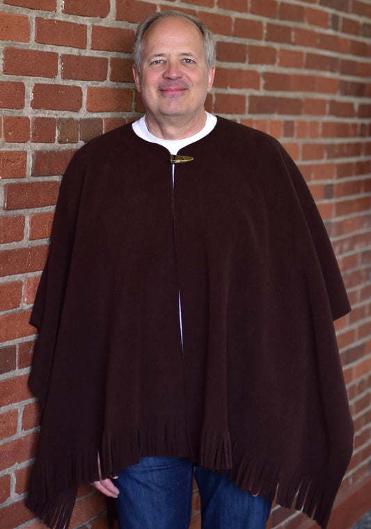 Mantoque: Fringed Mantoque with Button (Men)