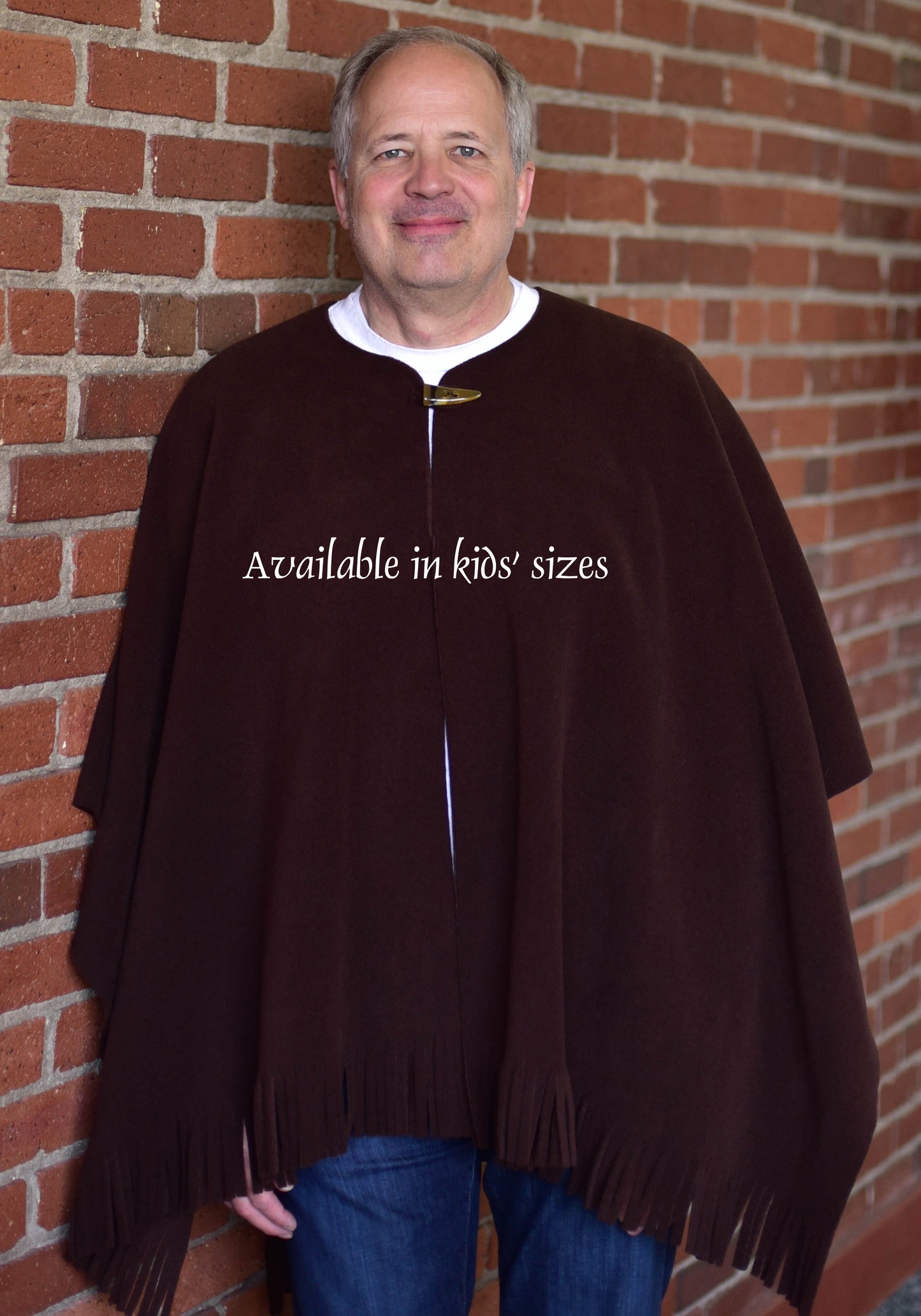 Mantoque: Fringed Mantoque with Button (Boys)