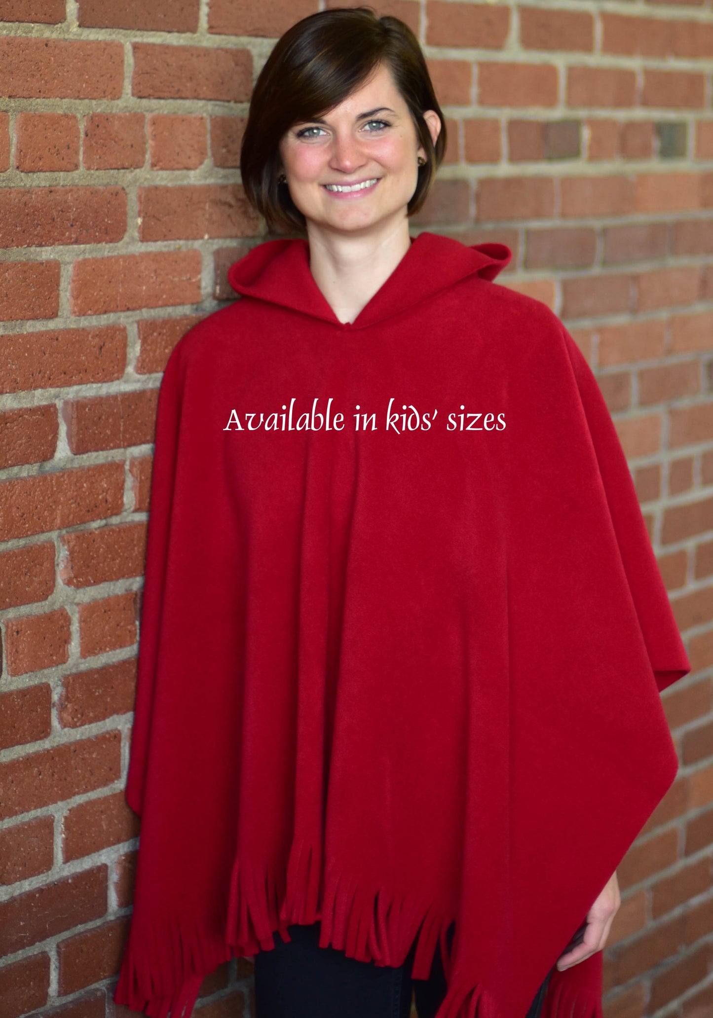 Mantoque: Fringed Mantoque with Hood (Girls)