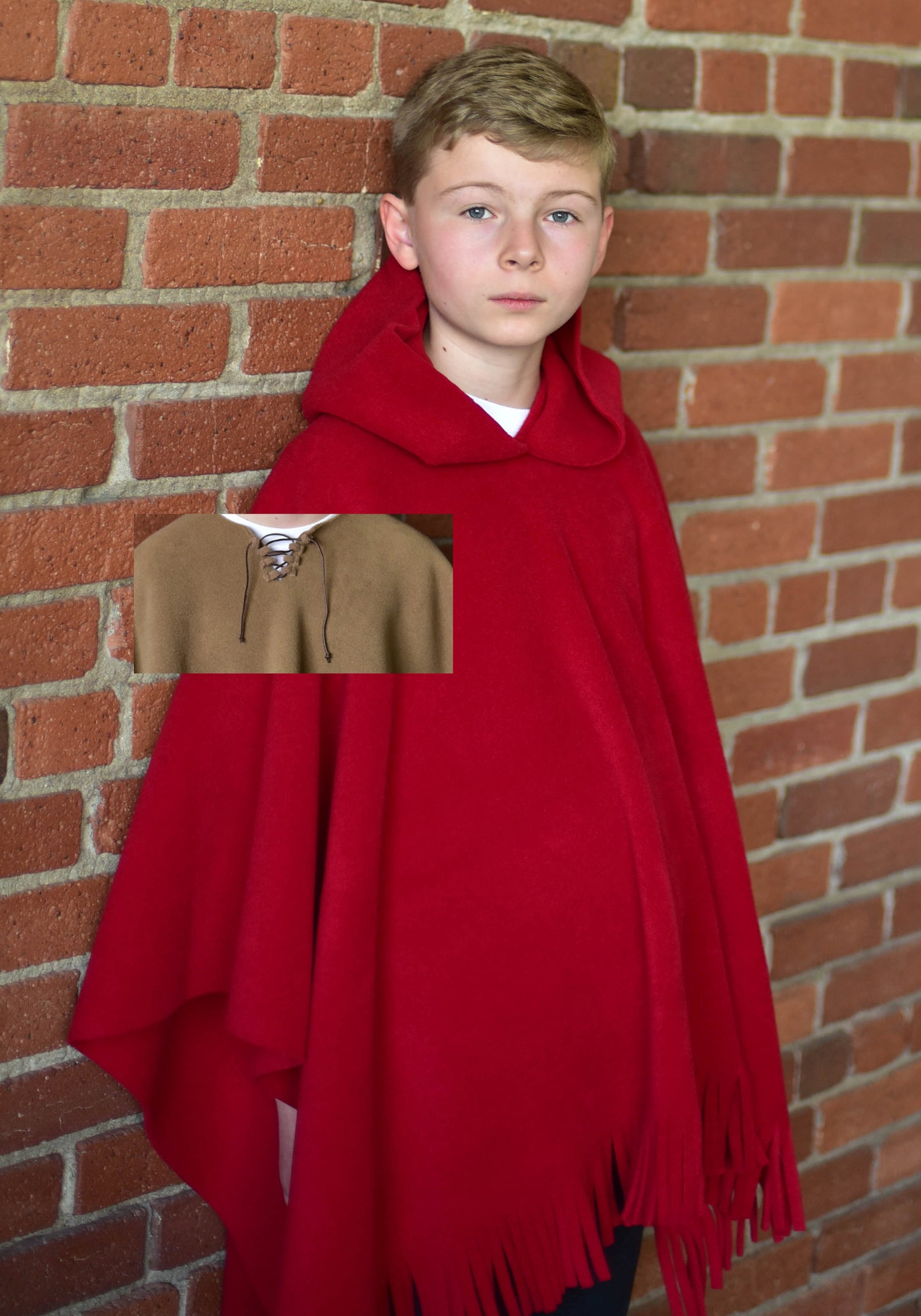 Mantoque: Fringed Mantoque with Hood & Lacing (Boys)