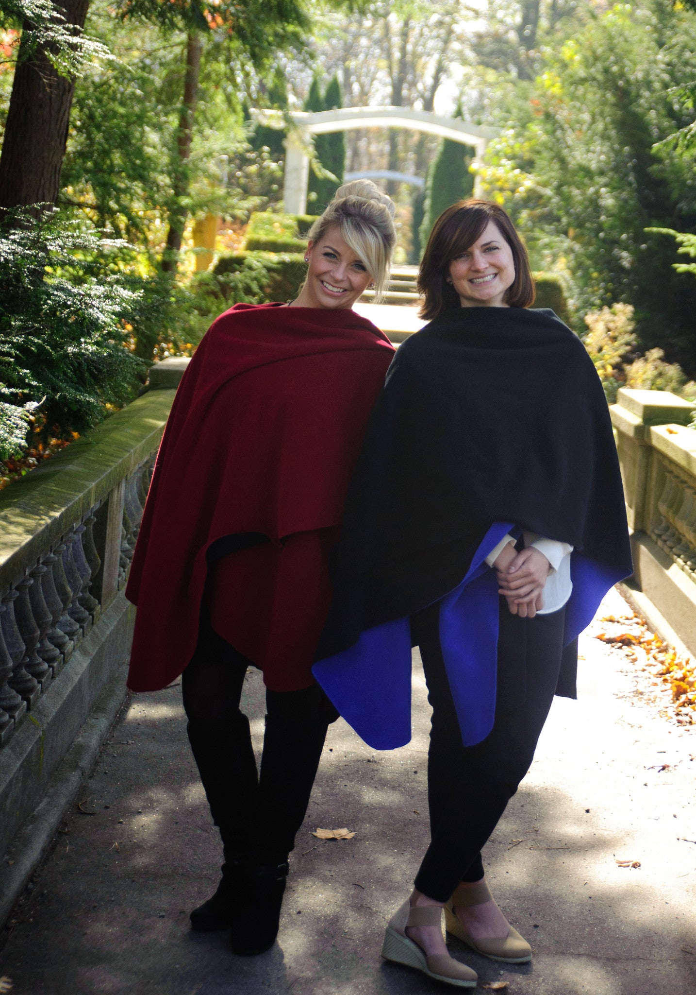 Cloque: The Dual Color Cloque