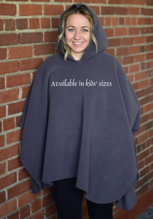 Mantoque: Non-Fringed Mantoque with Hood (Girls)